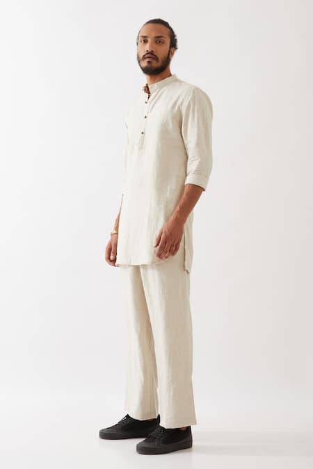 Son Of A Noble Snob_Ivory Linen Finn Short Kurta And Trouser Set _at_Aza_Fashions