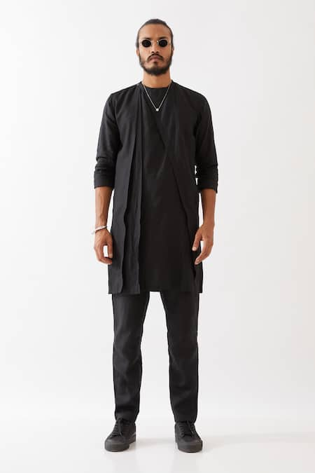 Son of A Noble Snob Solid Asymmetric Pattern Kurta & Trouser Set 