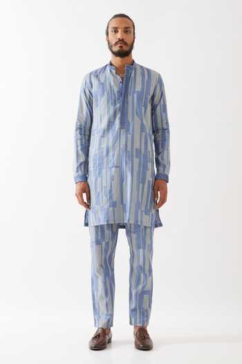 Buy_Son Of A Noble Snob_Blue Linen Embroidery Vincent Spaces Straight Kurta With Pant _Online_at_Aza_Fashions