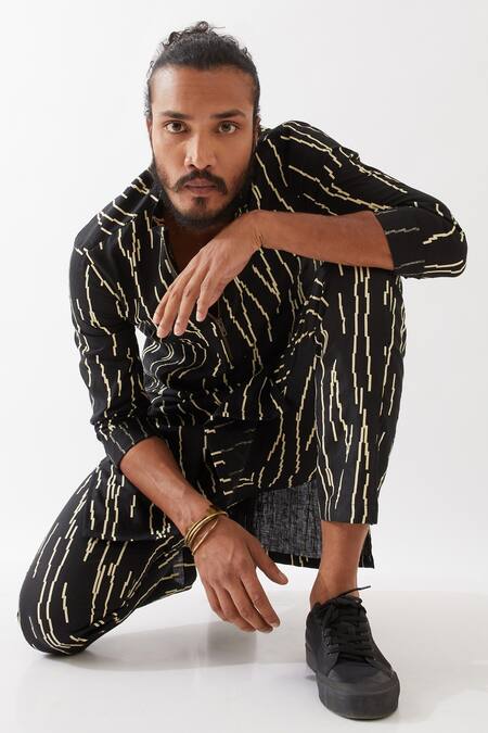 Buy Son Of A Noble Snob Black Linen Luis Rain Contrast Print Kurta Set Buy_Son Of A Noble Snob_Black Linen Luis Rain Contrast Print Kurta Set