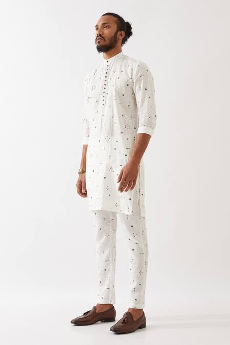 Buy Son Of A Noble Snob White Linen Embroidery Diego Element Printed Straight Kurta With Pant Online at Aza Fashions Buy_Son Of A Noble Snob_White Linen Embroidery Diego Element Printed Straight Kurta With Pant _Online_at_Aza_Fashions