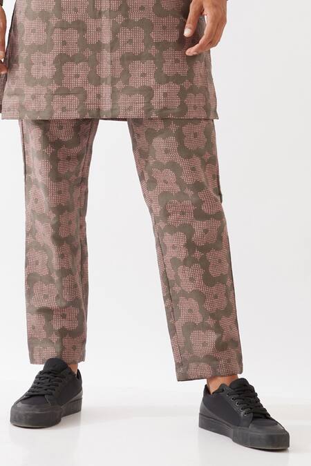 Son Of A Noble Snob_Grey Cotton, Linen Embroidery Ace Flora Printed Kurta With Pant _at_Aza_Fashions