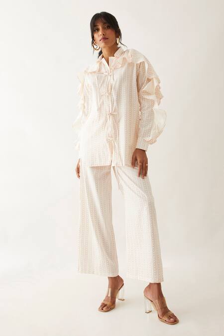 Son Of A Noble Snob Off White Cotton Satin Print Lane Collar Tori Ruffled Sleeve Shirt at Aza Fashions Son Of A Noble Snob_Off White Cotton Satin Print Lane Collar Tori Ruffled Sleeve Shirt _at_Aza_Fashions