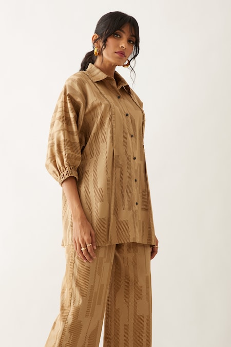 Son Of A Noble Snob_Beige Cotton Satin Printed Spaces Shirt Collar Dana With Trousers _Online_at_Aza_Fashions