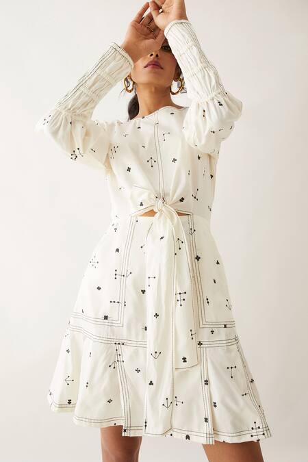 Buy Son Of A Noble Snob Off White Cotton Satin Round Neck Danny Front Tie Printed Dress Online at Aza Fashions Buy_Son Of A Noble Snob_Off White Cotton Satin Round Neck Danny Front Tie Printed Dress _Online_at_Aza_Fashions