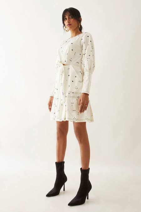 Shop Son Of A Noble Snob Off White Cotton Satin Round Neck Danny Front Tie Printed Dress Online at Aza Fashions Shop_Son Of A Noble Snob_Off White Cotton Satin Round Neck Danny Front Tie Printed Dress _Online_at_Aza_Fashions