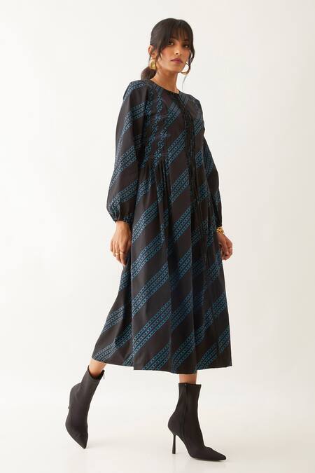 Son Of A Noble Snob_Black Cotton Satin Round Neck Hazel Carnival Print Dress _Online_at_Aza_Fashions