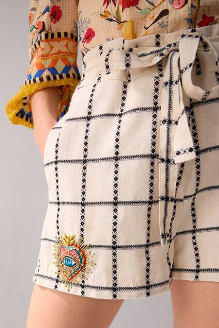 Buy Verb By Pallavi Singhee Ivory Cotton Embroidery Heart Patchwork Shorts Online at Aza Fashions Buy_Verb By Pallavi Singhee_Ivory Cotton Embroidery Heart Patchwork Shorts_Online_at_Aza_Fashions