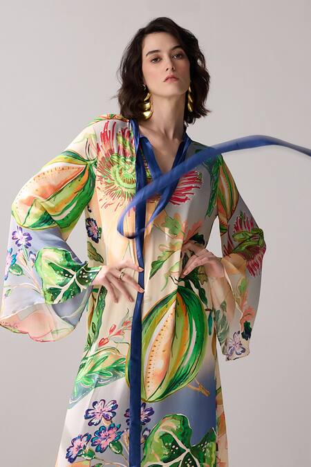 Buy Verb By Pallavi Singhee Blue Georgette Collared Floral Print Dress Online at Aza Fashions Buy_Verb By Pallavi Singhee_Blue Georgette Collared Floral Print Dress _Online_at_Aza_Fashions