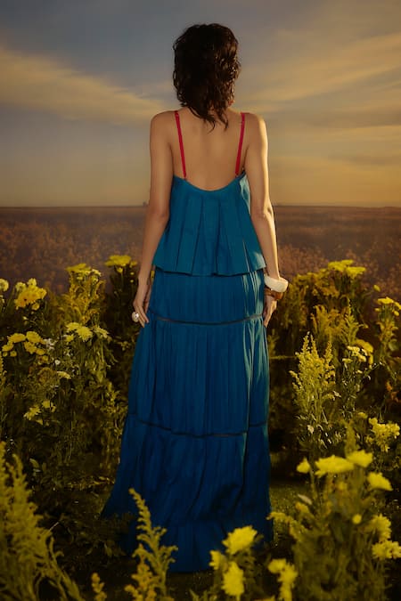 Nirmooha Versatile Vogue Layered Dress 