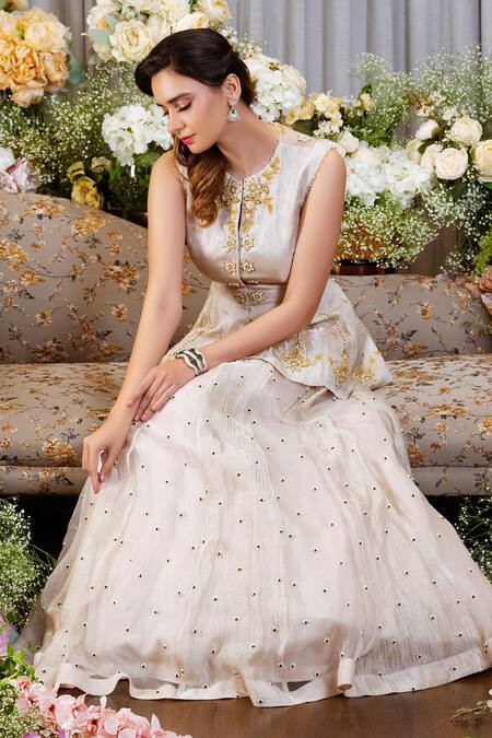 Sozenkari_Off White Organza, Jacquard, Tissue Floral Hand Embroidered Jacket With Lehenga _Online_at_Aza_Fashions