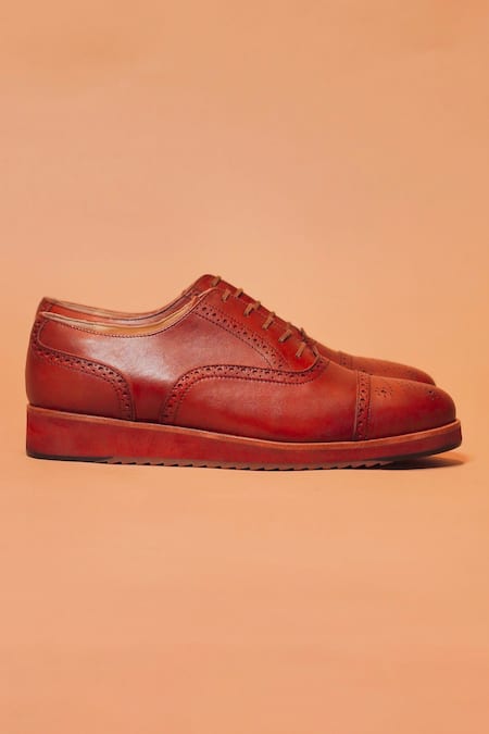 Buy_Dmodot_Brown Buckles Alto Bruno Capto Brogue Oxford Shoes _Online_at_Aza_Fashions