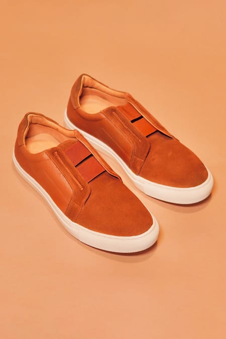 Dmodot Scarpo Tobacco Slip On Sneakers 