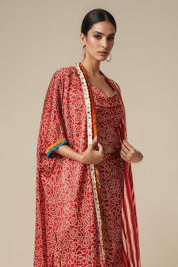 Gulabo By Abu Sandeep_Red Overlay Bandhani Print Cape _Online_at_Aza_Fashions