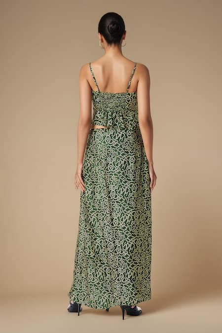 Gulabo By Abu Sandeep Bandhani Print Cowl Neck Crop Blouse 