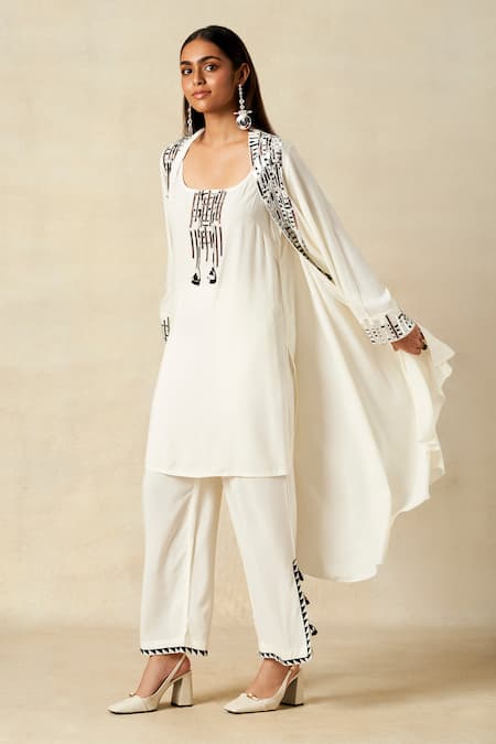 Gulabo By Abu Sandeep_Off White Rayon Metallic Thread Geometric Pattern Embroidered Coat With Tunic _at_Aza_Fashions