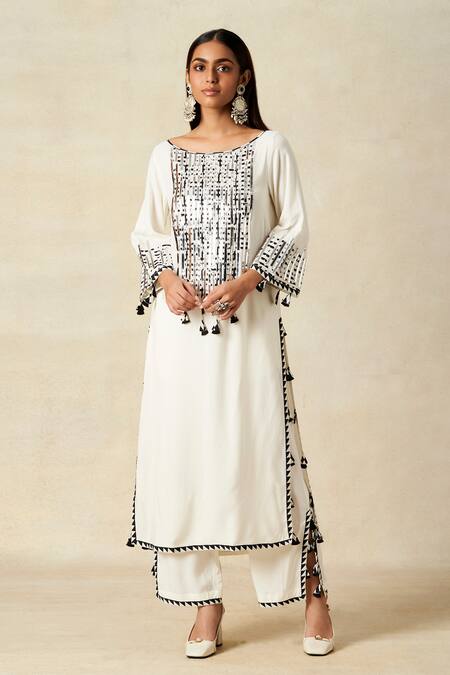 Gulabo By Abu Sandeep_Off White Rayon Embroidered Metallic Applique Geometric Pattern Yoke Kurta _Online_at_Aza_Fashions