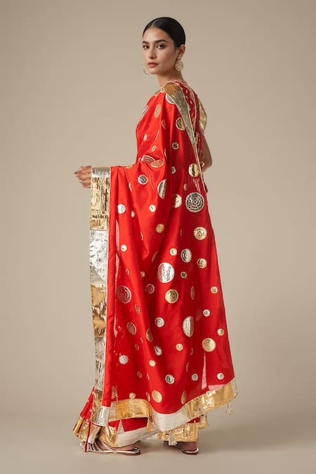 Gulabo By Abu Sandeep Red Modal, Chanderi Gota Patti Circular Lace Work Saree at Aza Fashions Gulabo By Abu Sandeep_Red Modal, Chanderi Gota Patti Circular Lace Work Saree _at_Aza_Fashions