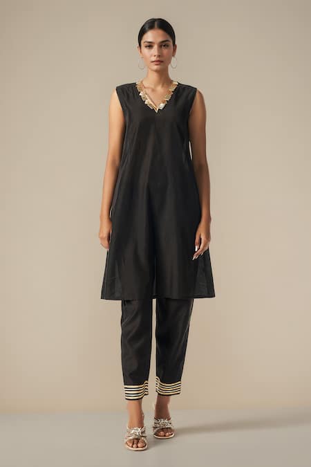 Gulabo By Abu Sandeep Black Modal, Chanderi Gota Patti, Geometric Lace Work Coat And Tunic Set at Aza Fashions Gulabo By Abu Sandeep_Black Modal, Chanderi Gota Patti, Geometric Lace Work Coat And Tunic Set _at_Aza_Fashions