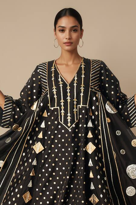 Shop Gulabo By Abu Sandeep Black Modal, Chanderi Gota Patti, Embroidery Geometric Lace Kurta With Pant Online at Aza Fashions Shop_Gulabo By Abu Sandeep_Black Modal, Chanderi Gota Patti, Embroidery Geometric Lace Kurta With Pant _Online_at_Aza_Fashions