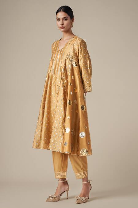 Buy Gulabo By Abu Sandeep Beige Modal, Chanderi Embroidery, Gota Patti Geometric Lace Kurta With Pant Online at Aza Fashions Buy_Gulabo By Abu Sandeep_Beige Modal, Chanderi Embroidery, Gota Patti Geometric Lace Kurta With Pant _Online_at_Aza_Fashions