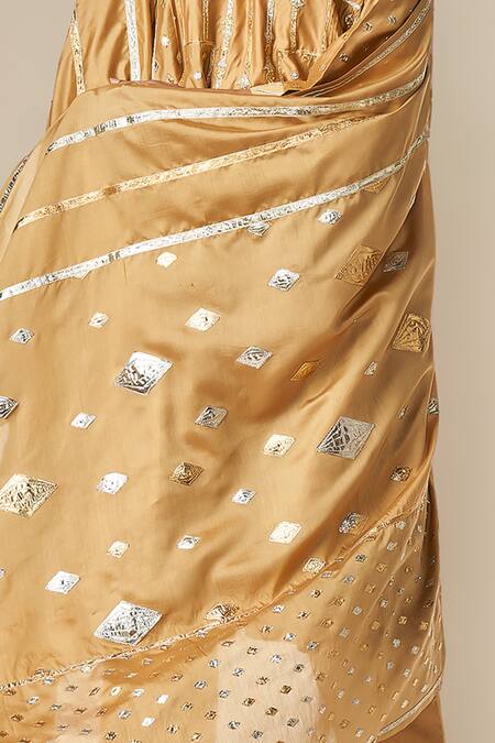 Gulabo By Abu Sandeep Beige Modal Chanderi Embroidered Gota Lace Dupatta Online at Aza Fashions Gulabo By Abu Sandeep_Beige Modal Chanderi Embroidered Gota Lace Dupatta _Online_at_Aza_Fashions