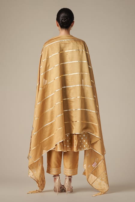 Shop Gulabo By Abu Sandeep Beige Modal Chanderi Embroidered Gota Lace Linear Dupatta at Aza Fashions Shop_Gulabo By Abu Sandeep_Beige Modal Chanderi Embroidered Gota Lace Linear Dupatta _at_Aza_Fashions