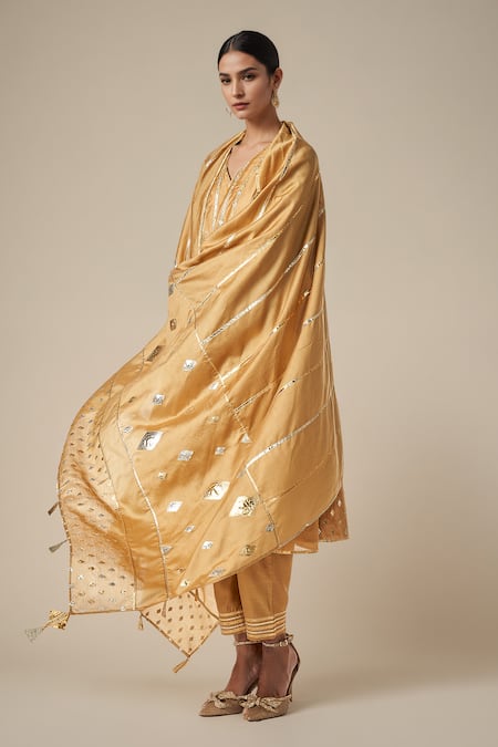 Gulabo By Abu Sandeep Beige Modal Chanderi Embroidered Gota Lace Linear Dupatta Online at Aza Fashions Gulabo By Abu Sandeep_Beige Modal Chanderi Embroidered Gota Lace Linear Dupatta _Online_at_Aza_Fashions