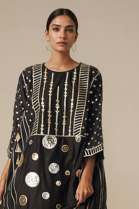 Gulabo By Abu Sandeep Black Modal, Chanderi Gota Patti Round Neck Embroidered Kurta Pant Set Online at Aza Fashions Gulabo By Abu Sandeep_Black Modal, Chanderi Gota Patti Round Neck Embroidered Kurta Pant Set _Online_at_Aza_Fashions