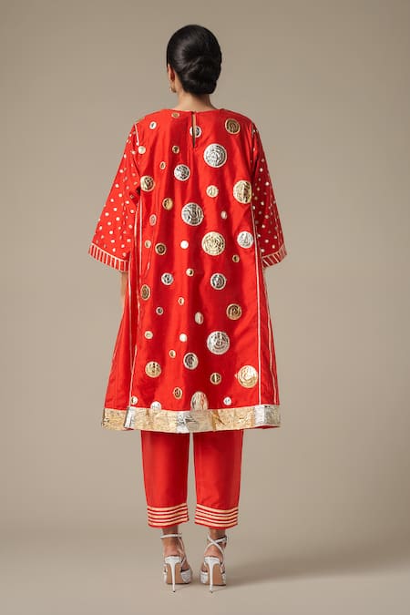 Shop Gulabo By Abu Sandeep Red Modal, Chanderi Gota Patti, Embroidery Round Neck Kurta Set at Aza Fashions Shop_Gulabo By Abu Sandeep_Red Modal, Chanderi Gota Patti, Embroidery Round Neck Kurta Set _at_Aza_Fashions