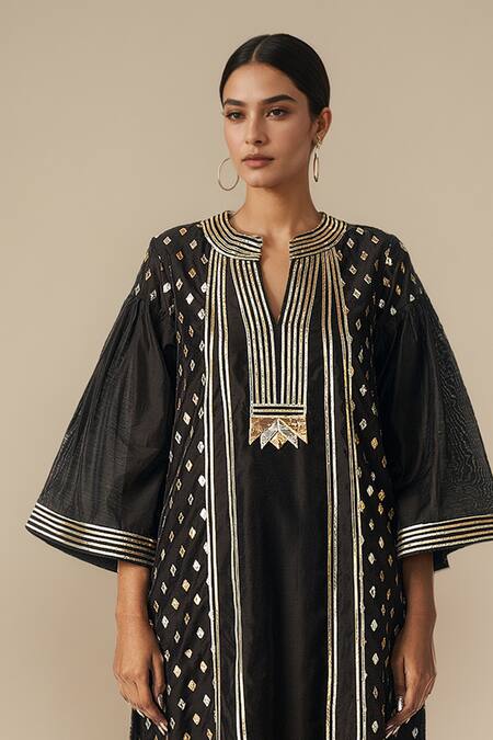 Buy_Gulabo By Abu Sandeep_Black Modal, Chanderi Gota Patti Split Embroidered Straight Kurta Pant Set _Online_at_Aza_Fashions