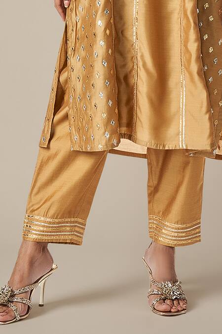 Gulabo By Abu Sandeep_Beige Modal, Chanderi Gota Patti Split V-neck Embroidered Straight Kurta Set _Online_at_Aza_Fashions