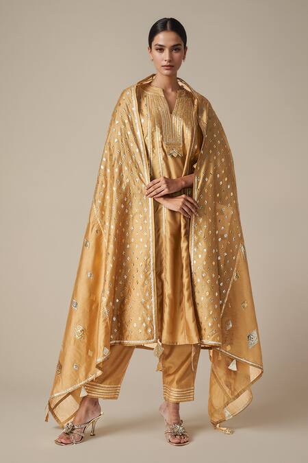 Gulabo By Abu Sandeep_Beige Modal, Chanderi Gota Patti Split V-neck Embroidered Straight Kurta Set _at_Aza_Fashions