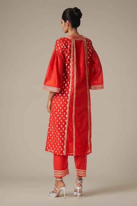 Shop_Gulabo By Abu Sandeep_Red Modal, Chanderi Gota Patti Split V-neck Straight Embroidered Kurta Set _at_Aza_Fashions