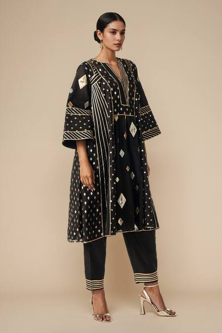 Buy_Gulabo By Abu Sandeep_Black Modal, Chanderi Gota Patti, Embroidery V-neck Work Kali Kurta Set 