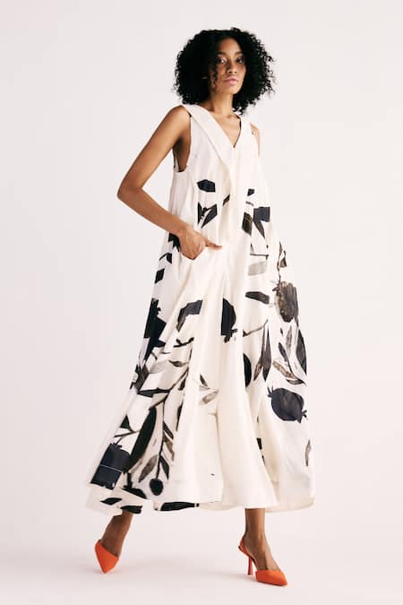 Kharakapas_Off White Cotton Mul Printed Floral V-neck Jewel Eden Jumpsuit _at_Aza_Fashions