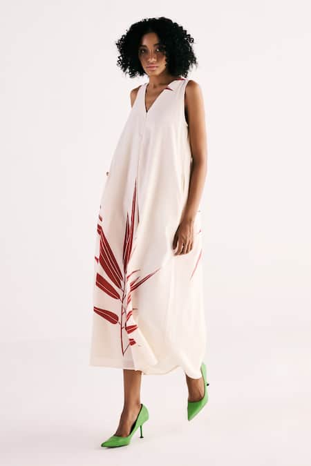 Kharakapas_Off White Cotton V-neck Elysian Fern Jumpsuit _Online_at_Aza_Fashions