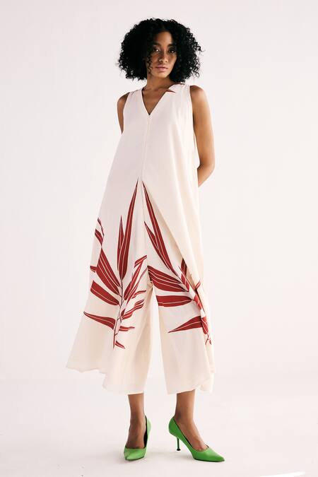 Buy_Kharakapas_Off White Cotton V-neck Elysian Fern Jumpsuit _Online_at_Aza_Fashions