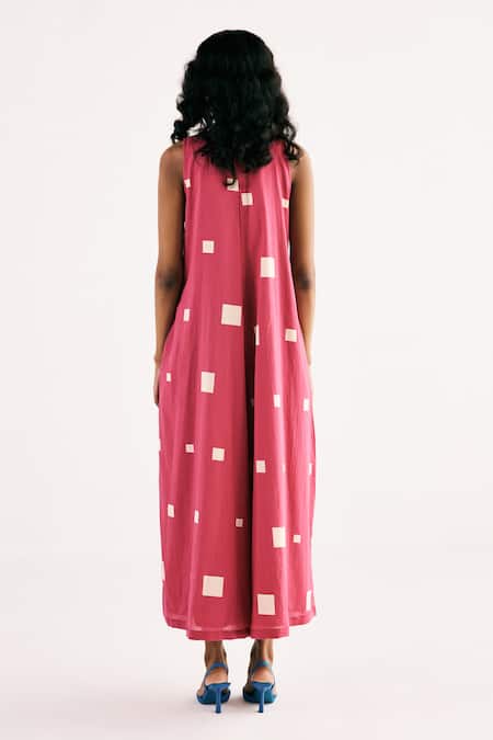 Shop Kharakapas Pink Cotton V-neck Matrix Printed Jumpsuit at Aza Fashions Shop_Kharakapas_Pink Cotton V-neck Matrix Printed Jumpsuit _at_Aza_Fashions