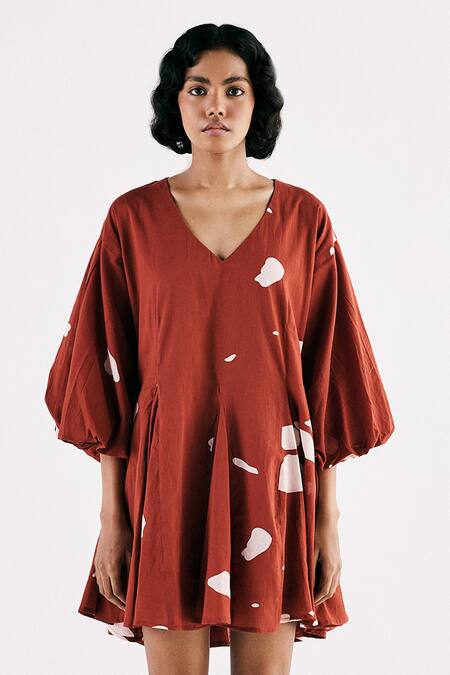 Buy Kharakapas Red Cotton V-neck Rustic Glory Mosaic Print Dress Online at Aza Fashions Buy_Kharakapas_Red Cotton V-neck Rustic Glory Mosaic Print Dress _Online_at_Aza_Fashions
