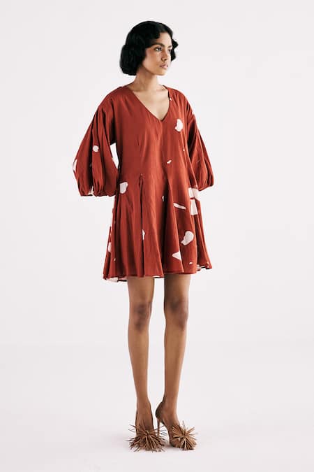 Kharakapas Red Cotton V-neck Rustic Glory Mosaic Print Dress at Aza Fashions Kharakapas_Red Cotton V-neck Rustic Glory Mosaic Print Dress _at_Aza_Fashions