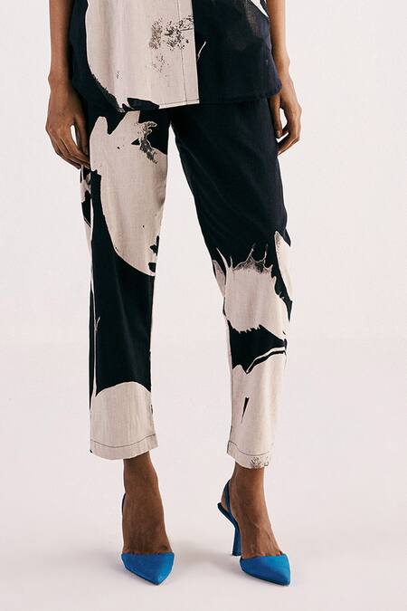 Kharakapas Black Cotton Collared Treasures Of Bliss Print Shirt With Pant Online at Aza Fashions Kharakapas_Black Cotton Collared Treasures Of Bliss Print Shirt With Pant _Online_at_Aza_Fashions