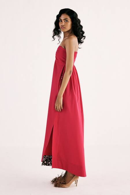 Buy Kharakapas Pink Poplin Sweetheart Neck Flame Solid Off Shoulder Smocked Back Dress Online at Aza Fashions Buy_Kharakapas_Pink Poplin Sweetheart Neck Flame Solid Off Shoulder Smocked Back Dress _Online_at_Aza_Fashions