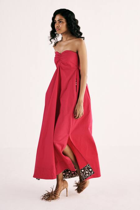 Kharakapas Pink Poplin Sweetheart Neck Flame Solid Off Shoulder Smocked Back Dress at Aza Fashions Kharakapas_Pink Poplin Sweetheart Neck Flame Solid Off Shoulder Smocked Back Dress _at_Aza_Fashions