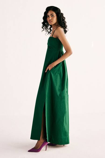 Kharakapas Pink Poplin Sweetheart Neck Gaze Solid Off Shoulder Side Slit Dress Online at Aza Fashions Kharakapas_Pink Poplin Sweetheart Neck Gaze Solid Off Shoulder Side Slit Dress _Online_at_Aza_Fashions