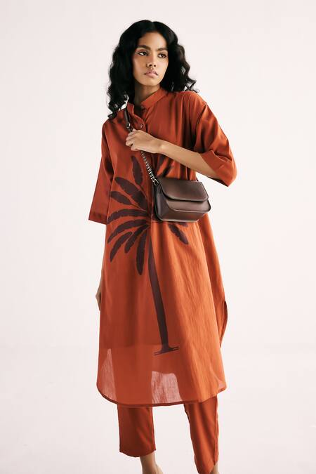 Buy Kharakapas Red Cotton Bandeau Neck Rustic Palm Print Straight Kurta With Pant Buy_Kharakapas_Red Cotton Bandeau Neck Rustic Palm Print Straight Kurta With Pant