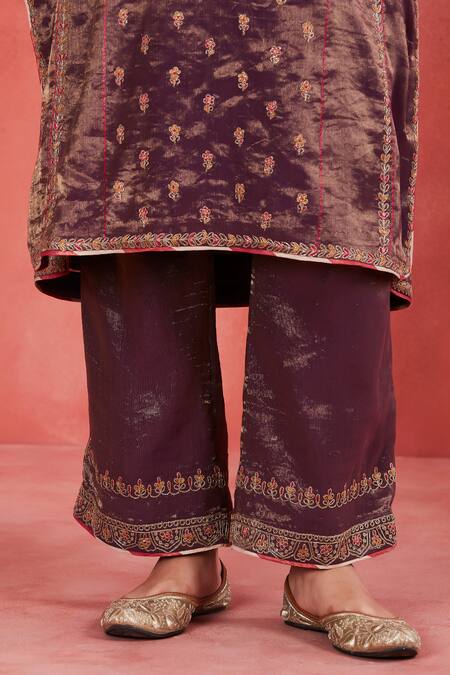 Buy Sue Mue Purple Silk Organza, Handloom Cotton Sakina Floral Panelled Kurta Set Online at Aza Fashions Buy_Sue Mue_Purple Silk Organza, Handloom Cotton Sakina Floral Panelled Kurta Set _Online_at_Aza_Fashions