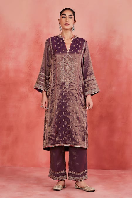 Sue Mue Purple Silk Organza, Handloom Cotton Sakina Floral Panelled Kurta Set at Aza Fashions Sue Mue_Purple Silk Organza, Handloom Cotton Sakina Floral Panelled Kurta Set _at_Aza_Fashions