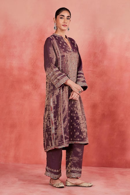 Buy Sue Mue Purple Silk Organza, Handloom Cotton Sakina Floral Panelled Kurta Set Buy_Sue Mue_Purple Silk Organza, Handloom Cotton Sakina Floral Panelled Kurta Set