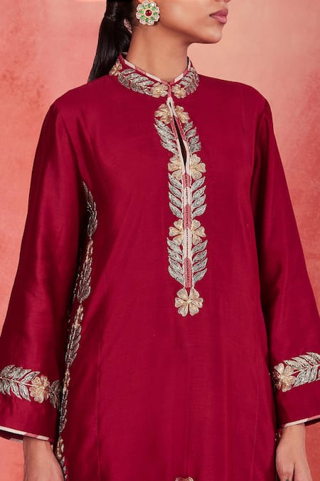 Buy Sue Mue Red Handloom Cotton, Silk Embroidery Siham Floral Panelled Kurta Pant Set Online at Aza Fashions Buy_Sue Mue_Red Handloom Cotton, Silk Embroidery Siham Floral Panelled Kurta Pant Set _Online_at_Aza_Fashions